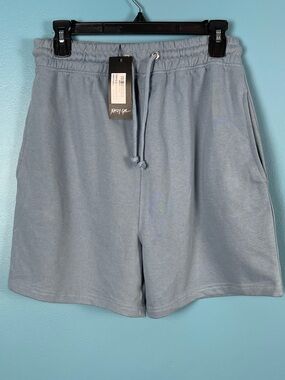 NWT NASTY GAL HIGH WAIST SHORTS SIZE 8